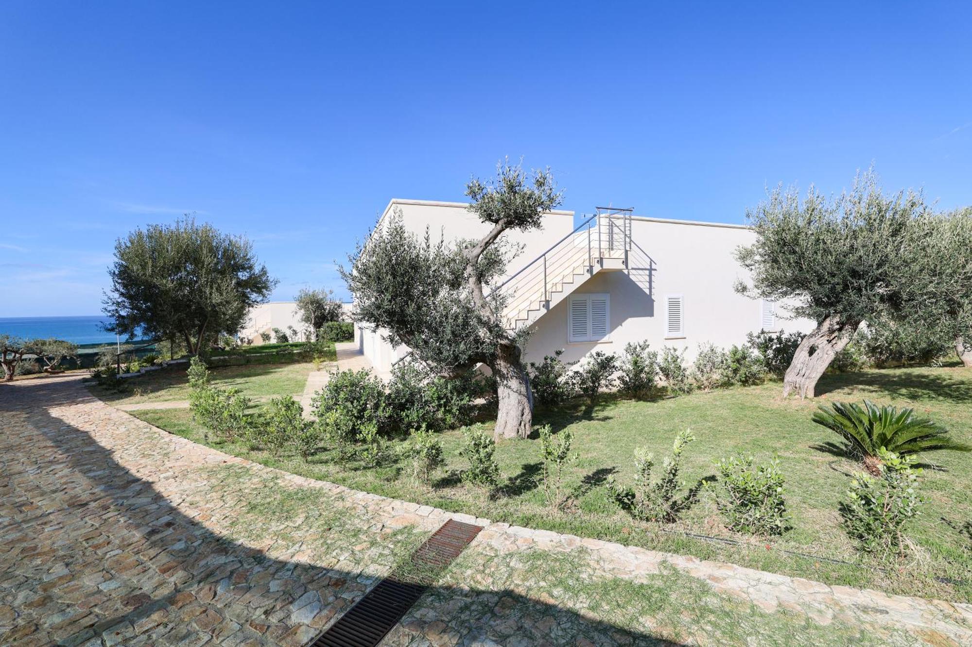 Aura Maris Beach Residence Mazzaforno Cefalù Esterno foto